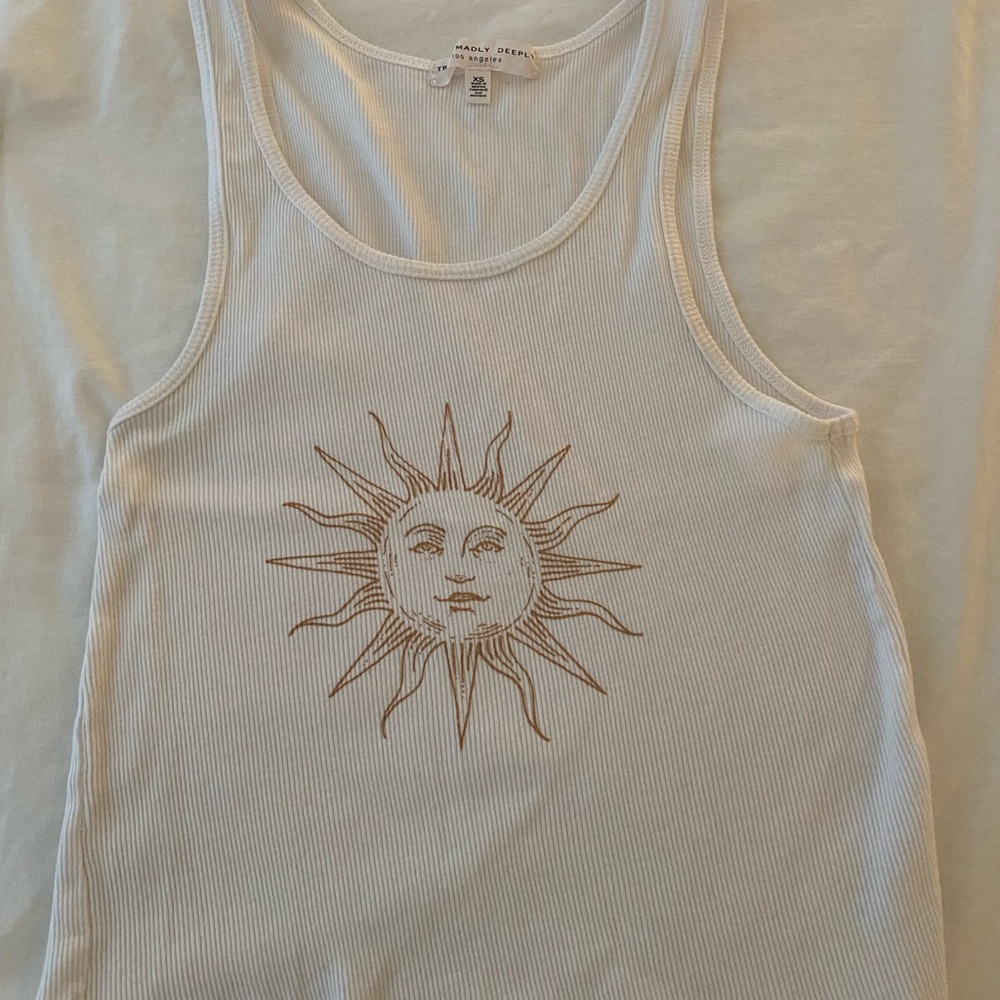White skinny tank top with sun